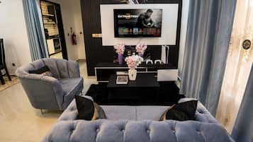 Deluxe Studio | Interior