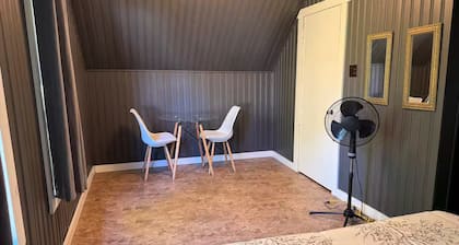 Riverfront Retreat Near Trans-Ca Hwy 2 | Sleeps 8