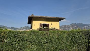 Villa, Lake View | Exterior