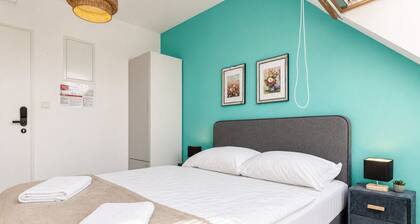 Charming AC Room Near Hauptbahnhof