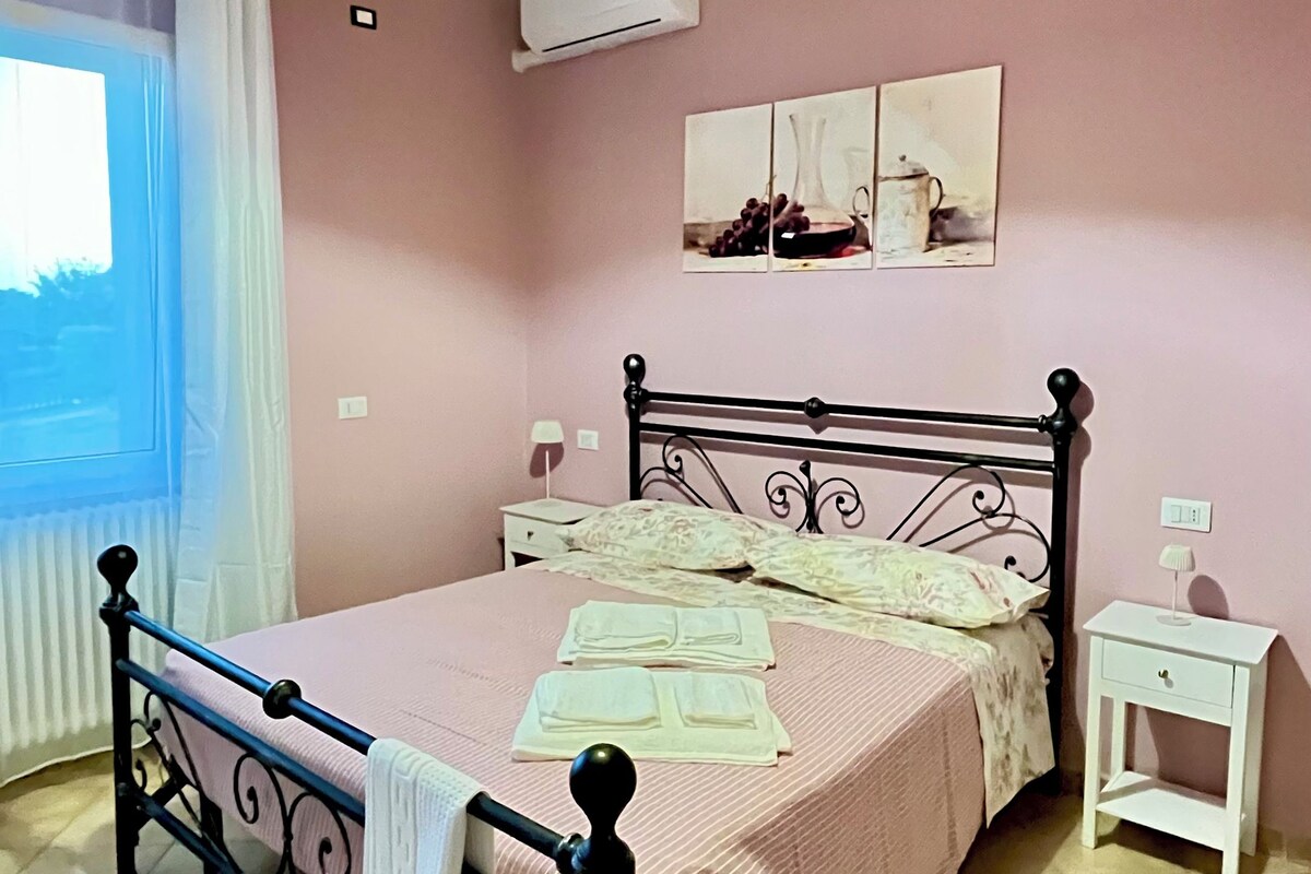 Familien-Doppelzimmer, eigenes Bad, Gartenblick | Kostenloses WLAN