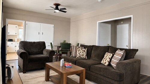 Cozy 2BR Home with King Bed + In-Unit Laundry