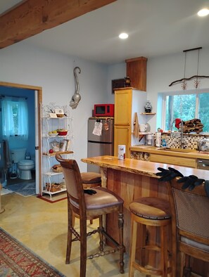Unclassified image, 5 of 12, button - Serene 1-bedroom towerhome in Port Angeles with stunning views (Port Angeles)
