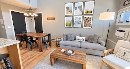 Ski-in/ski-out Condo | Pool & Hot Tub