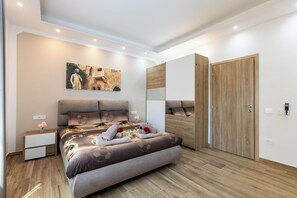 Unclassified image, 5 of 9, button - Vrbo Property (Verona)