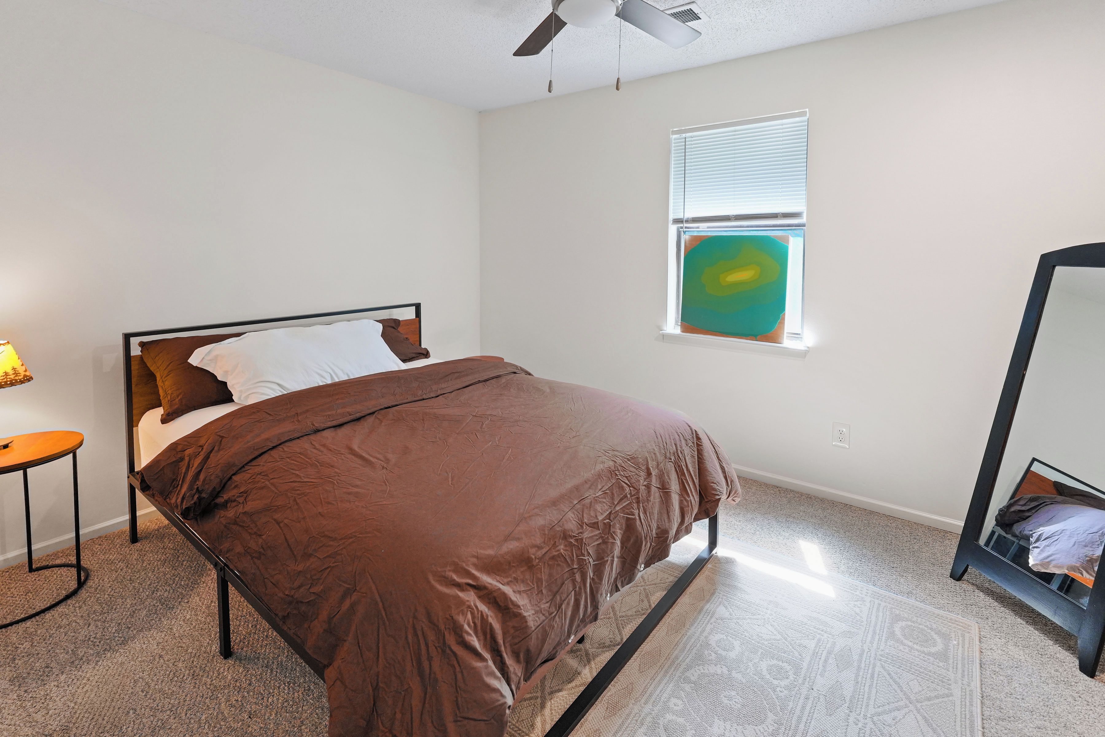 2 bedrooms, WiFi (free), bed sheets