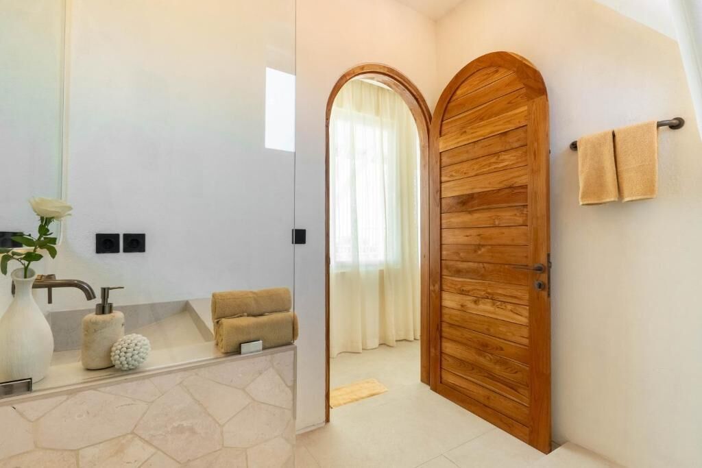 Double Room, Balcony, Partial Ocean View | Bathroom
