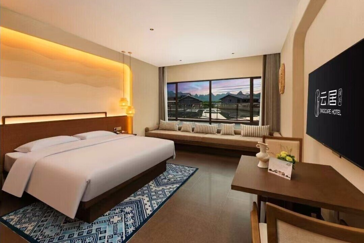 Comfort Suite, Balcony, Mountain View | Ruang kerja komputer riba, Wi-fi percuma 