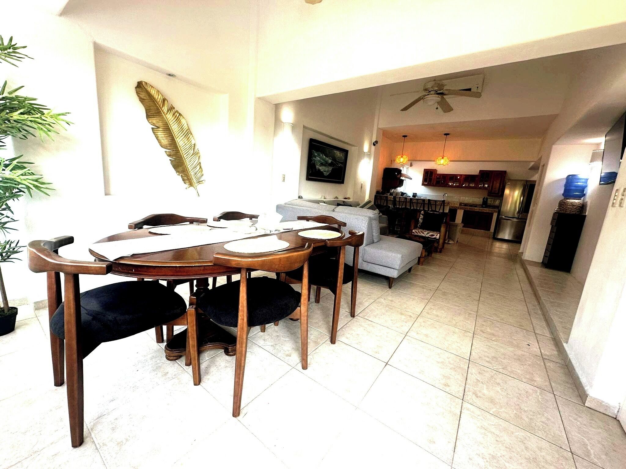 Spacious 3-br Retreat By Playa La Ropa  Pool  Walk To Beach  Outdoor Dining - Zihuatanejo