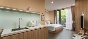 HB Serviced Apartment - Cau Dien
