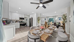 Unclassified image, 5 of 82, button - Spacious Yard, 6 Parking, King Beds, Ranch-Style (Santee)