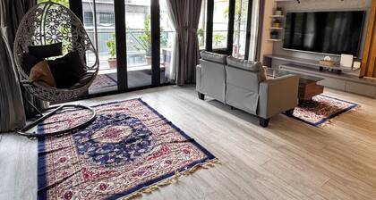 Spacious 3BR Apartment with Large Balcony