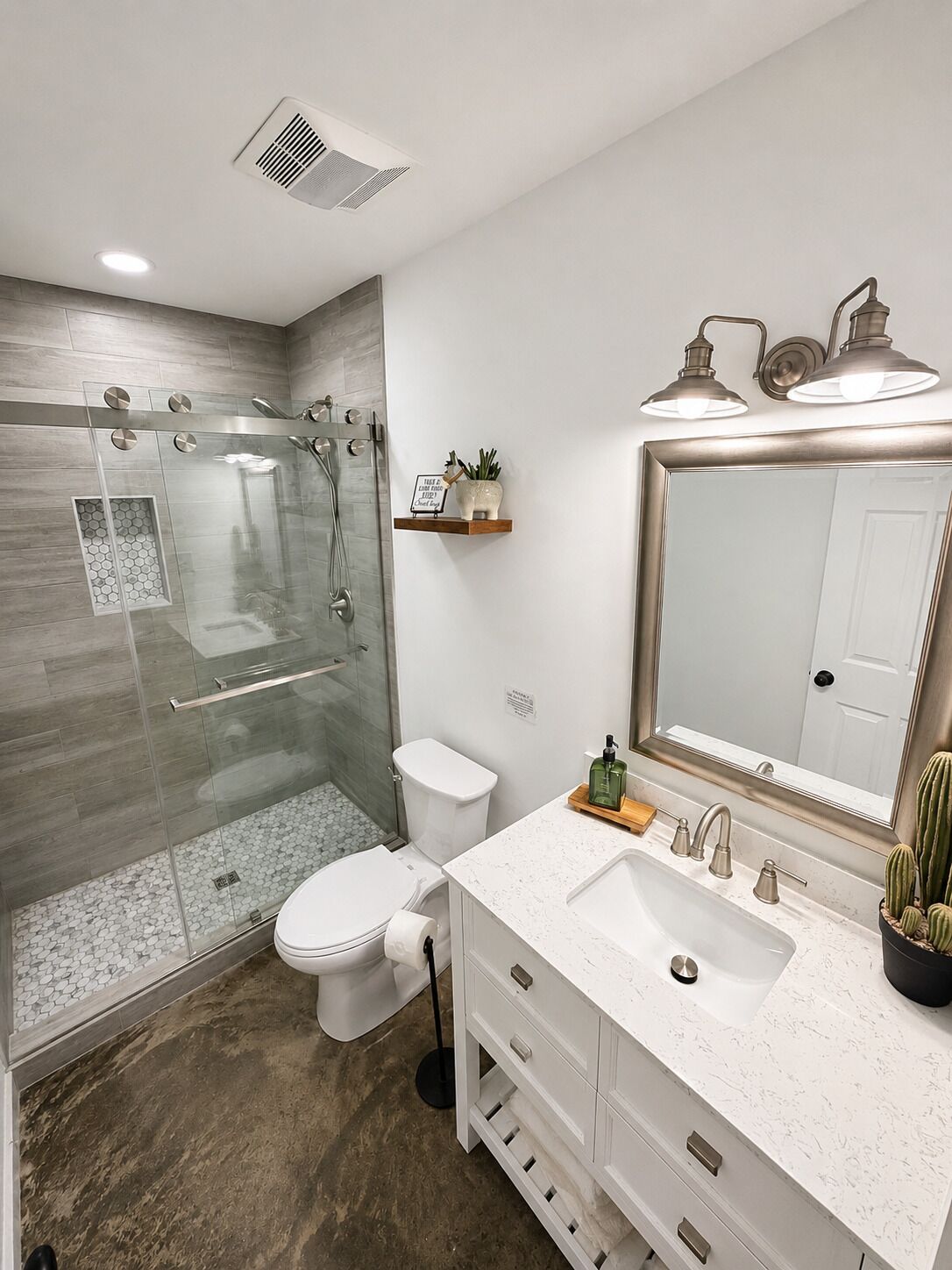 Hair dryer, towels, toilet paper