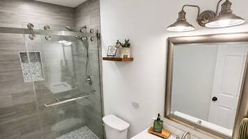 Hair dryer, towels, toilet paper