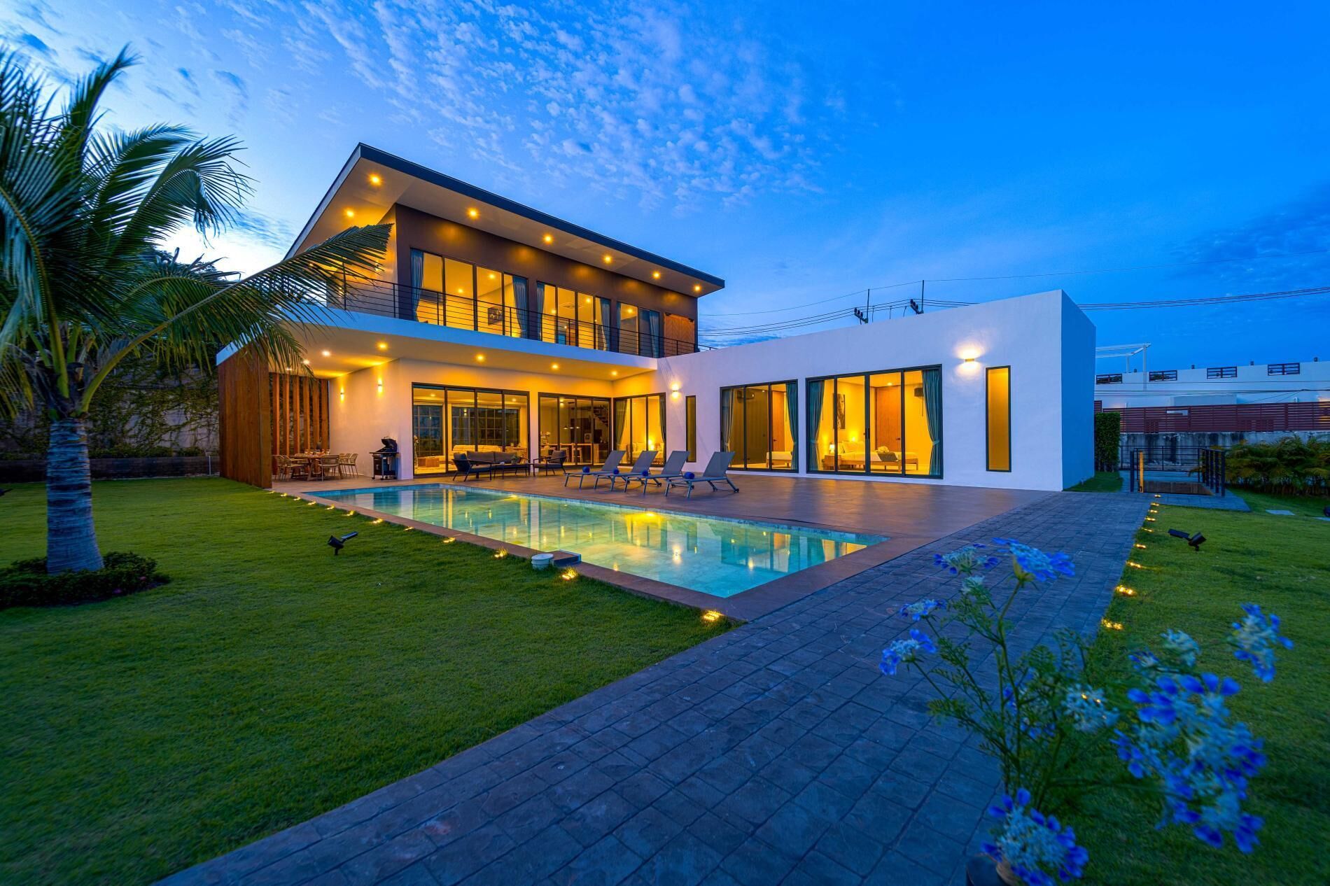 Vila, 5 quartos, para não fumantes, piscina particular | Fachada