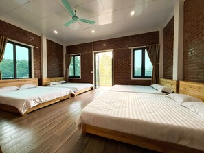 Economy Shared Dormitory, Mountain View - De Pakha Home (Bac Ha)