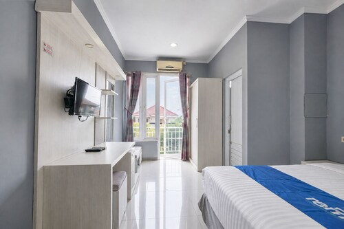 Rehat at The Karins Guest House