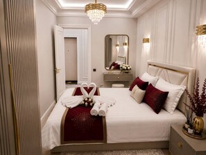 Iron/ironing board, WiFi, bed sheets - Premium Apartment | 5 Min to Airport (Тоshkent)