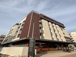 Unclassified image, 2 of 21, button - Grand Continent Hotel Yelahanka (Bengaluru)