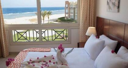 Beachfront One-Bedroom Suite