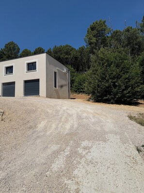 Exterior - Vrbo Property (Saint-Martin-de-Valgalgues)