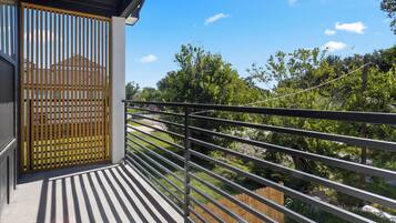 House, Garden View | Balcony