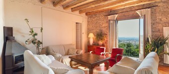 Rural House 'El Masot de Durban' with Mountain Views, Private Terrace and Wi-Fi
