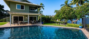 Oceanfront above He`eia Bay! Your own Family Friendly House and Cottage resort!