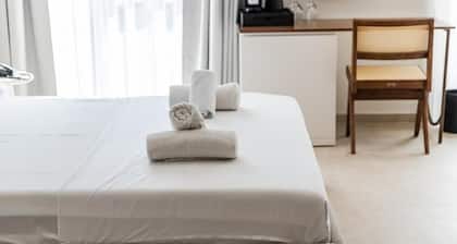 TRIA Signature Suites by PS