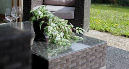 Rose Vacation Rental on Lake Constance—Newly Renovated in a Quiet, Central Location