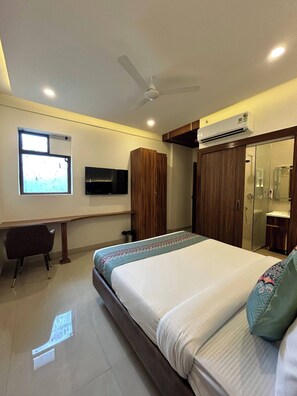 Room - Hotel Prime Elvista  (Zirakpur)