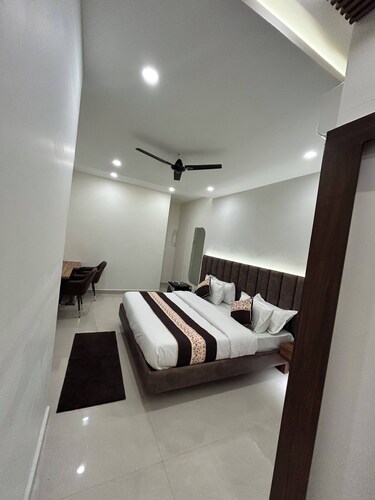 Hotel Prime Elvista 