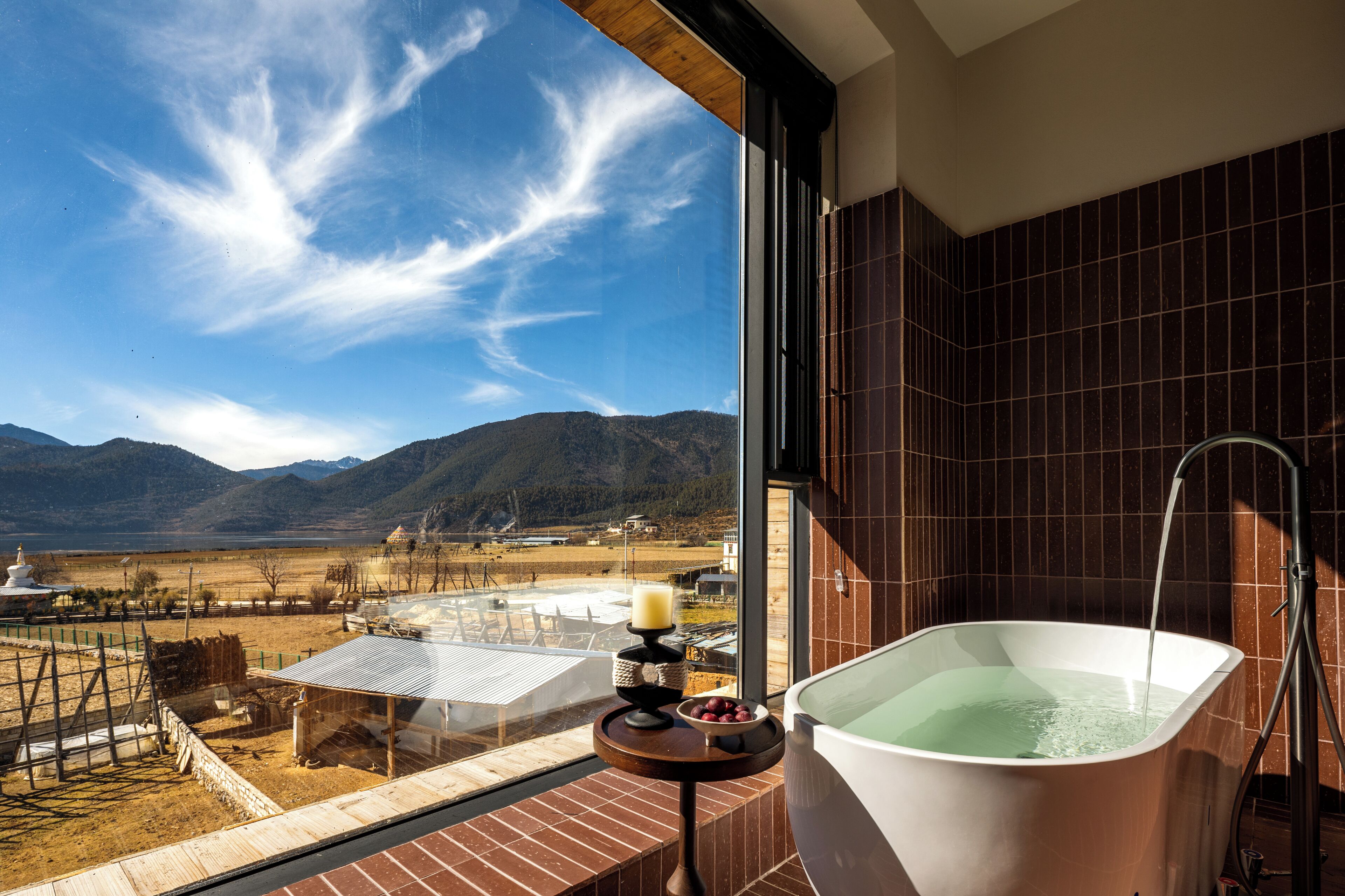 Comfort Twin Room | Indoor spa tub