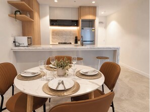 Unclassified image, 4 of 17, button - River View, Centre Stage - Luxury Apt on Casino (Brisbane City)