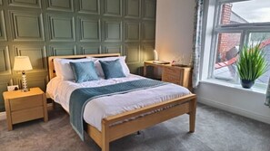 Standard Double Room - Wallace Steakhouse with rooms (Usk)
