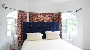 Unclassified image, 2 of 29, button - TheBreeze2022 — Comfort, Style & Everything You Need for the Perfect Stay (Clarendon Park)