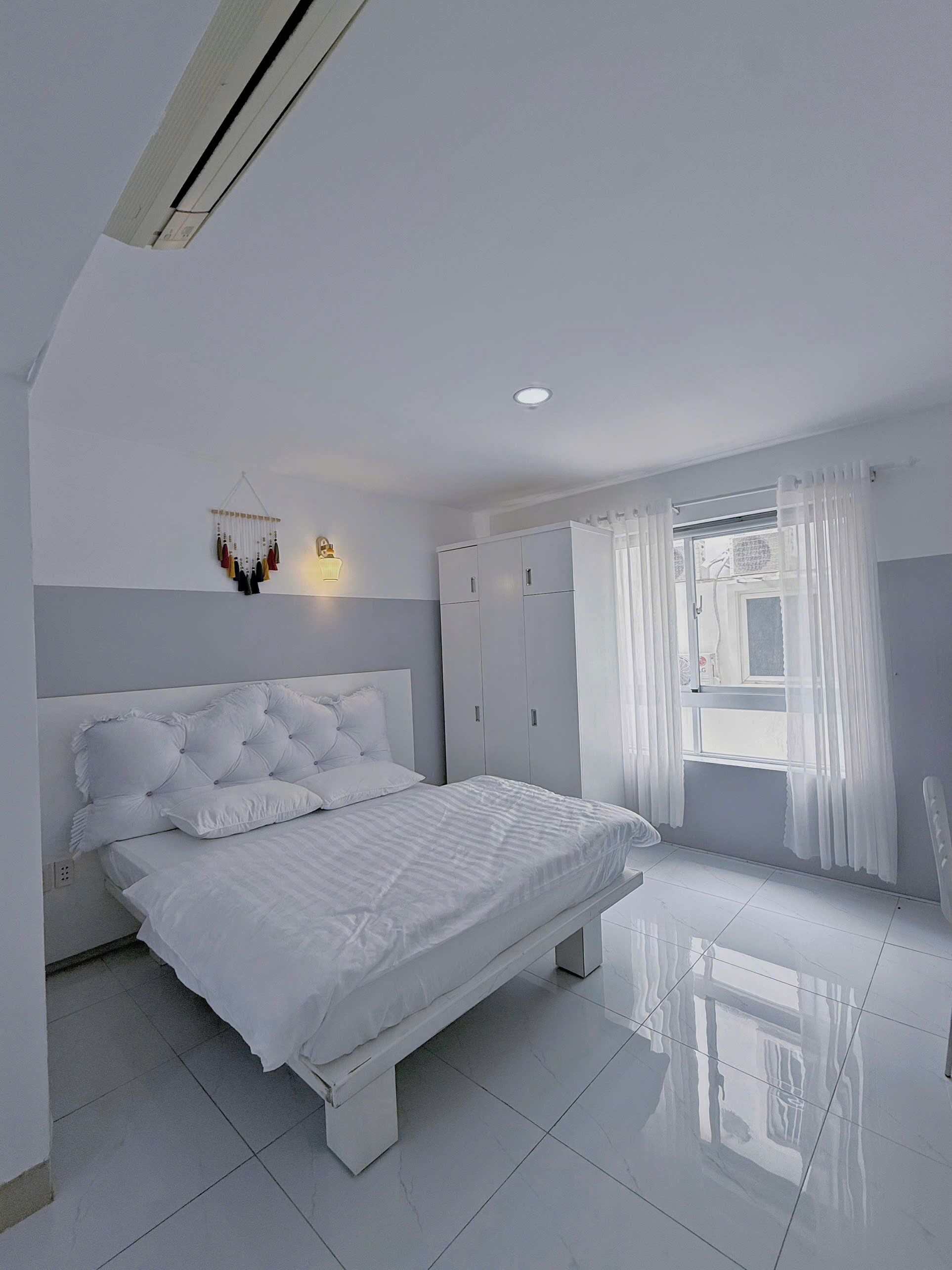 Deluxe Room, City View