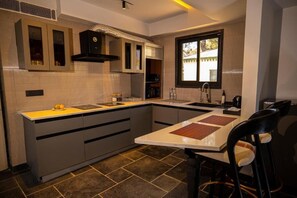 Billede uden beskrivelse, 5 af 38, knap