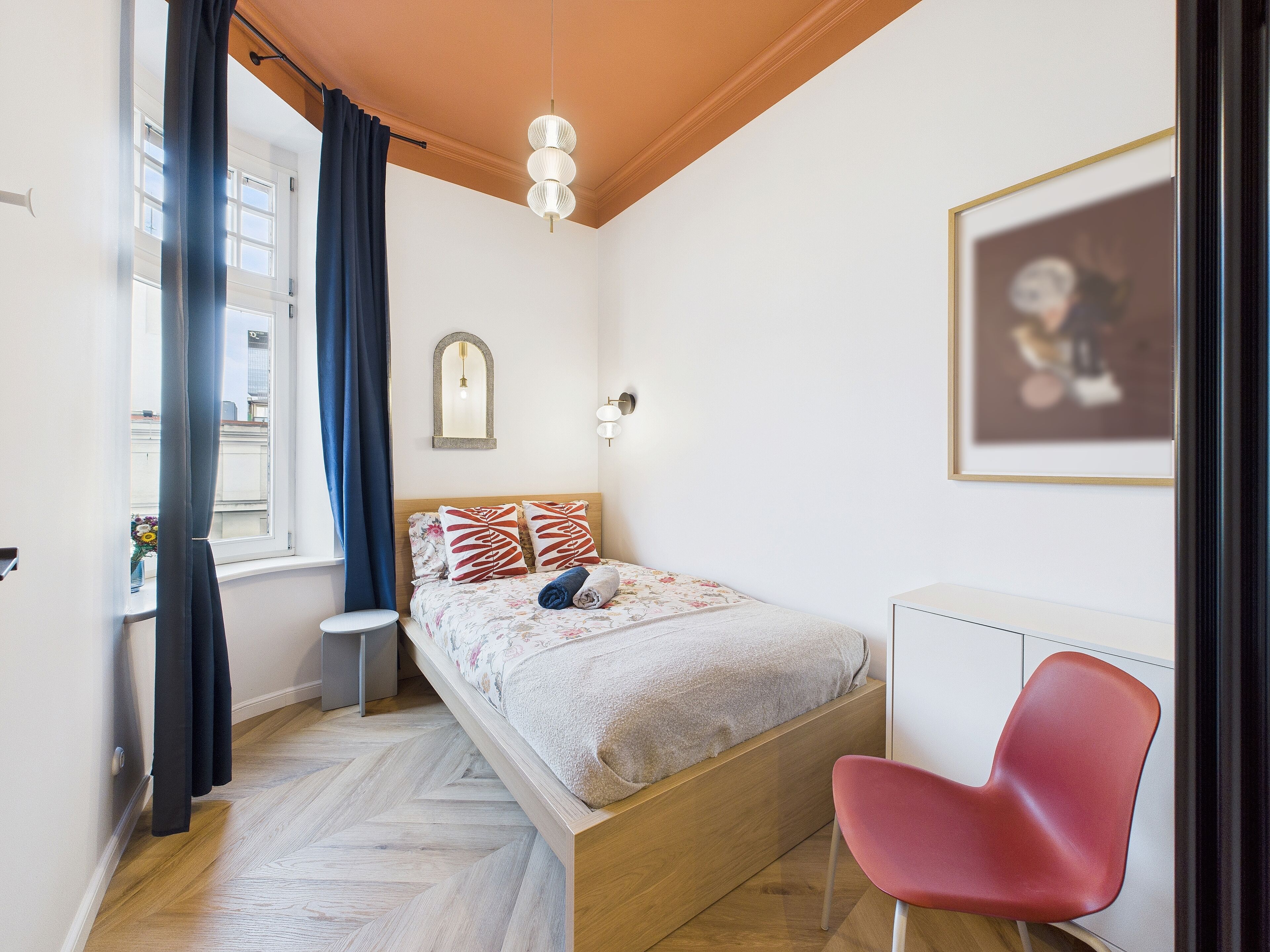2 bedrooms, iron/ironing board, WiFi (free), bed sheets