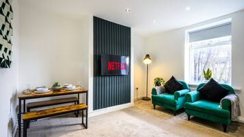 Comfort Apartment, 3 Single Beds, Non Smoking | Interior