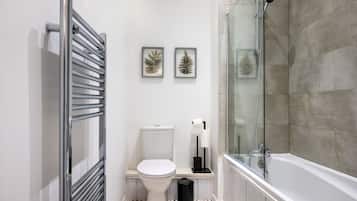Appartement Confort, 3 lits une place, non-fumeur | Salle de bain