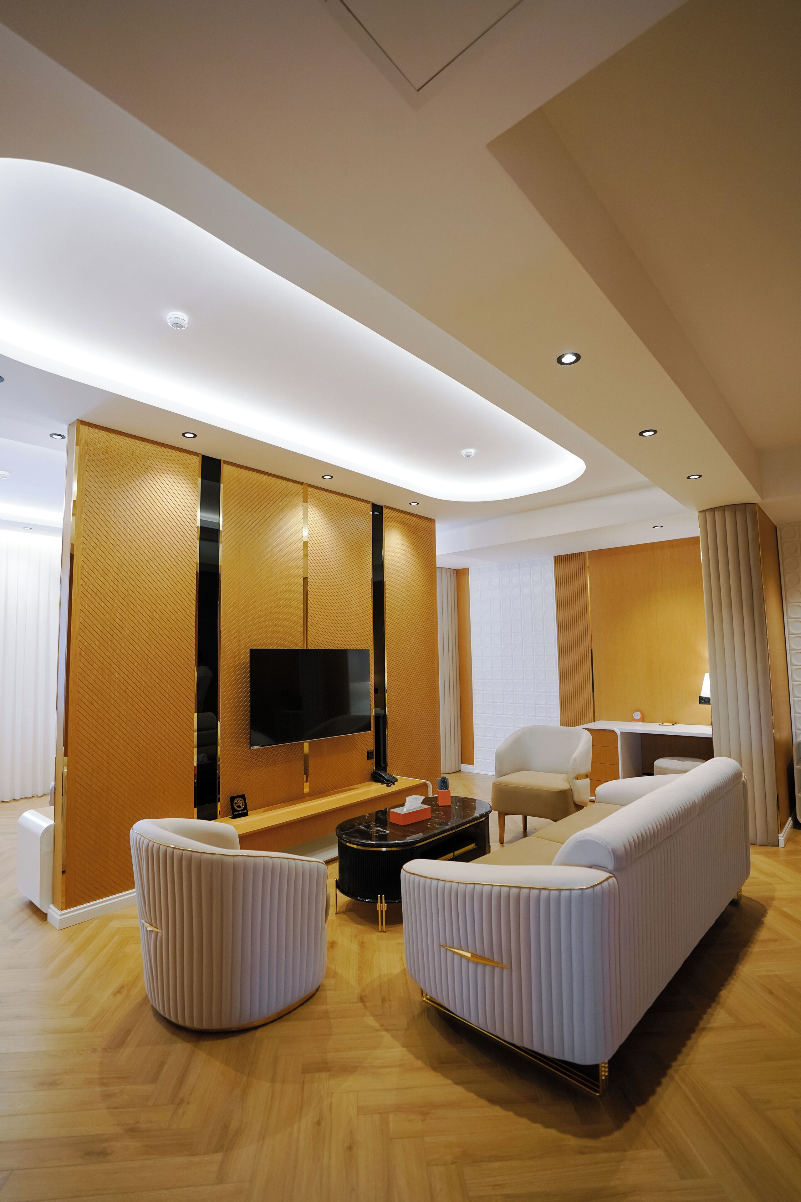 Luxury Suite | Interior