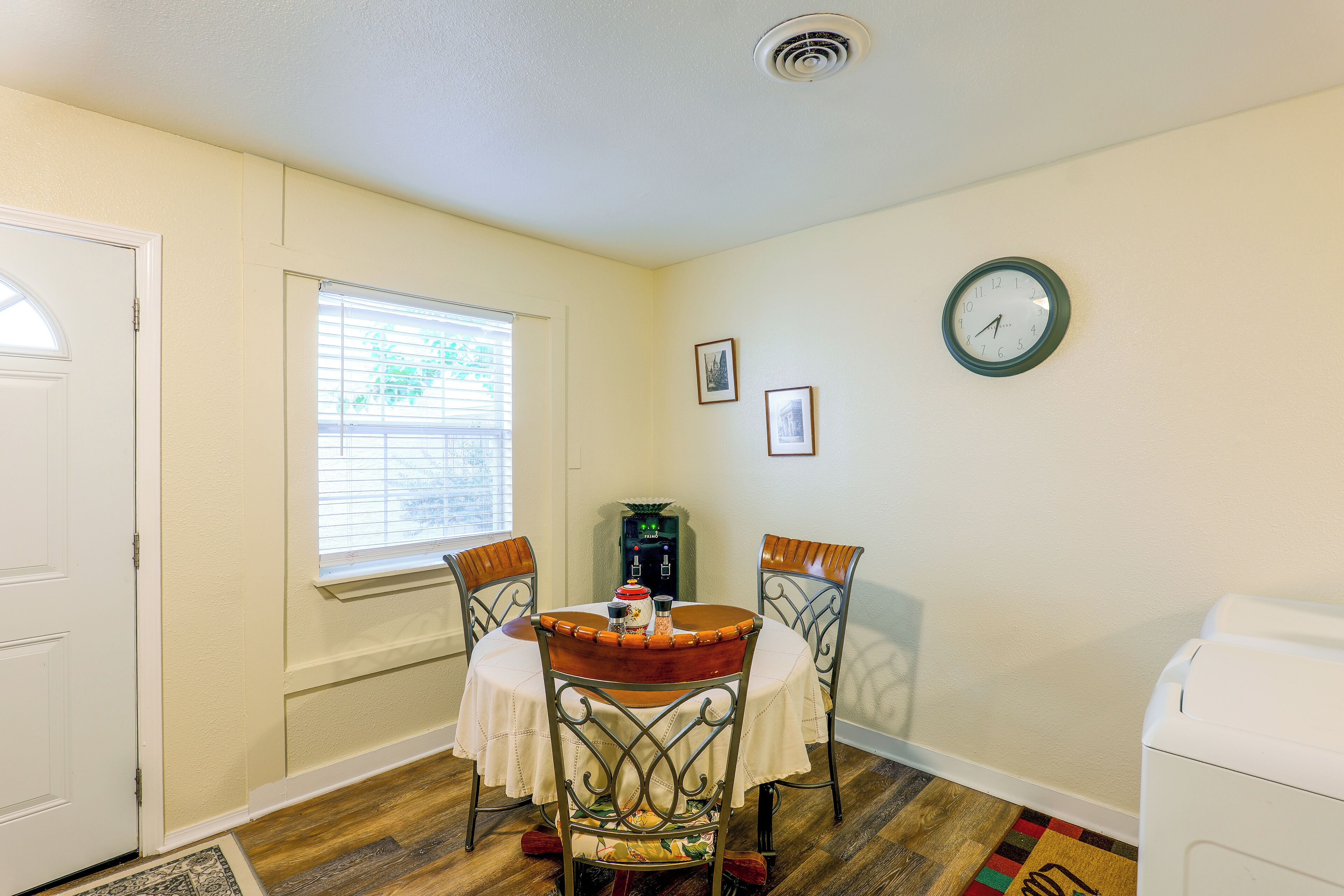 House (1 Bedroom) | Interior