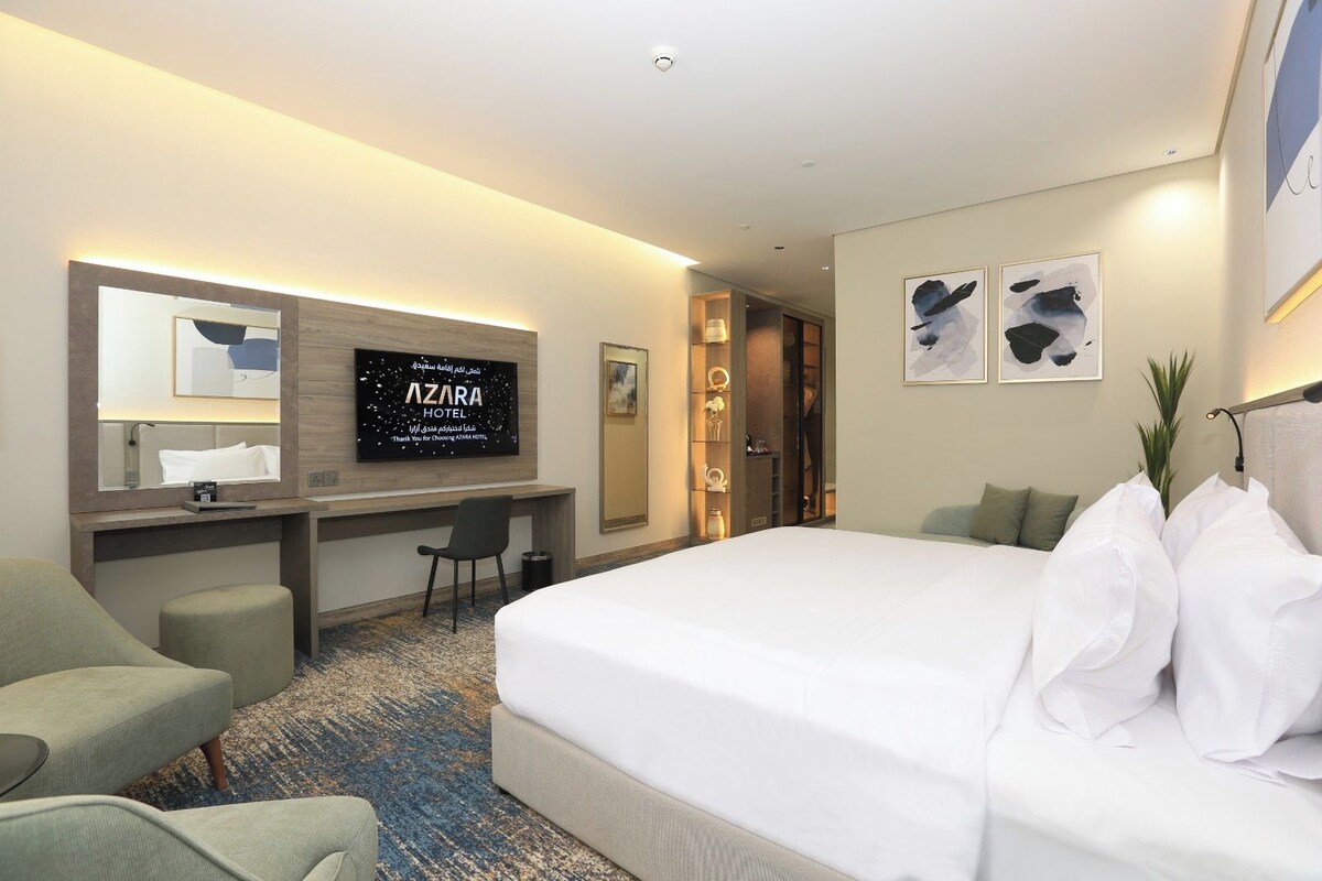 In-room safe, blackout curtains, soundproofing, iron/ironing board