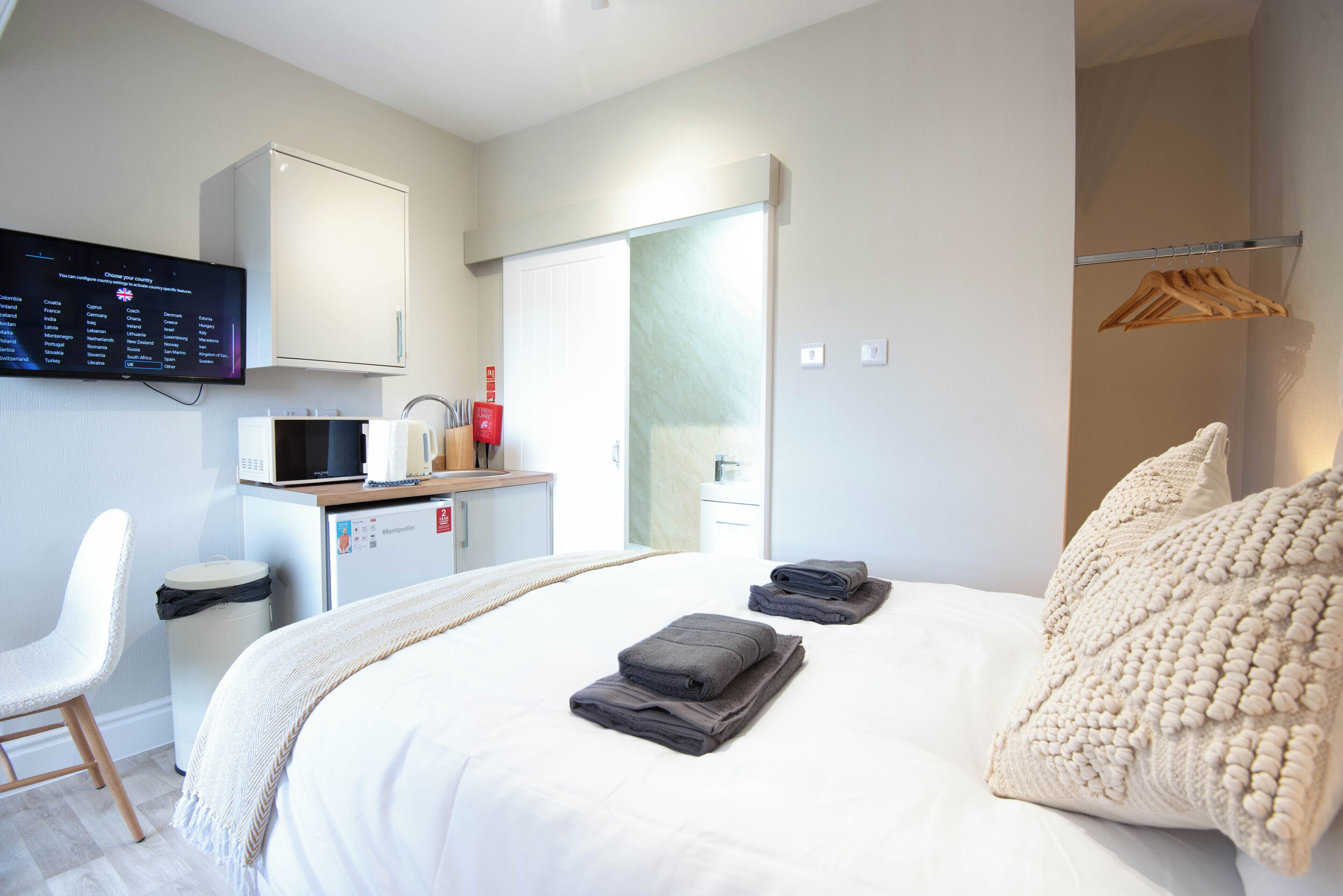 Comfort Studio | WiFi (free), bed sheets