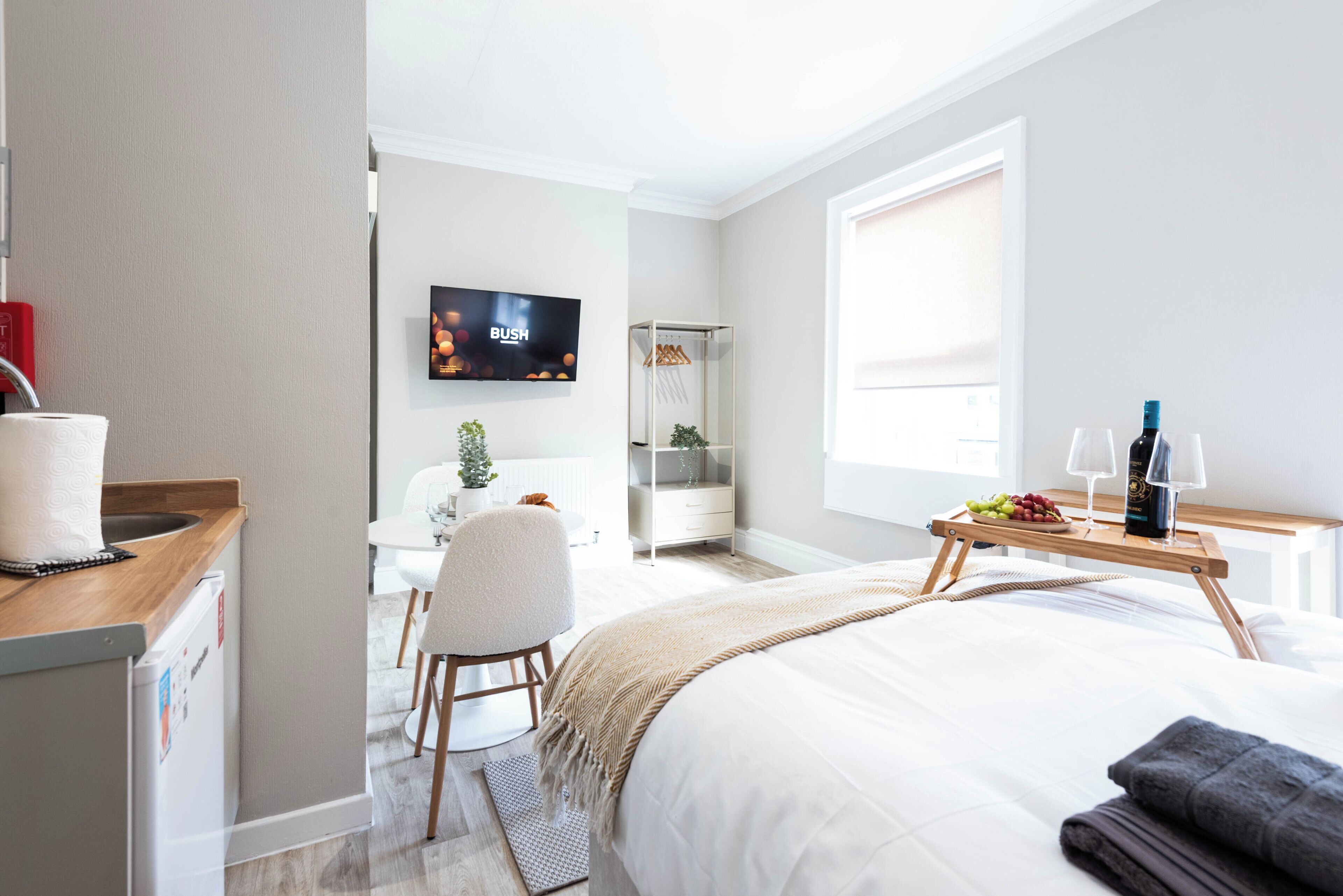 Classic Studio, 1 Double Bed | WiFi (free), bed sheets