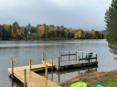 Serene 4-bedroom house in Star Lake perfect for relaxing getaways