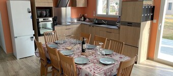 New home in the heart of the Médoc—4 bedrooms, garden, beaches 20 minutes away