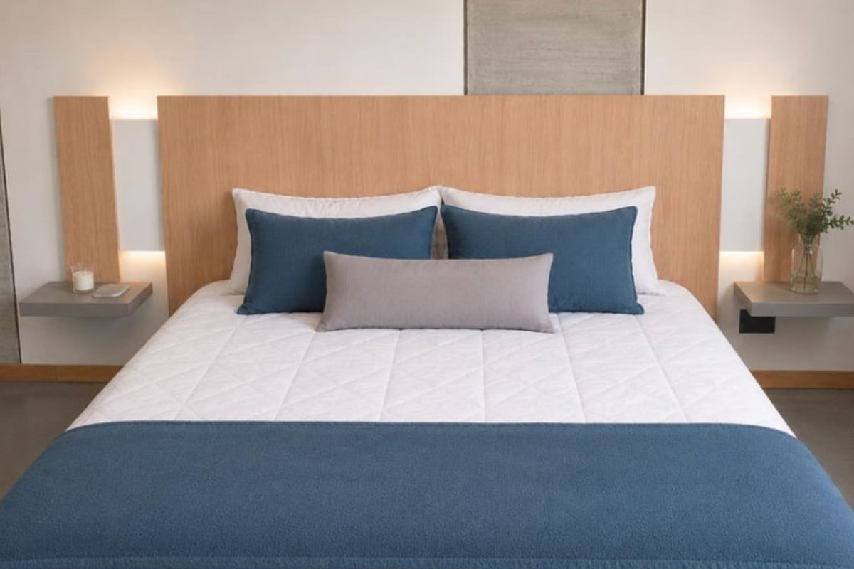 In-room safe, blackout curtains, free WiFi