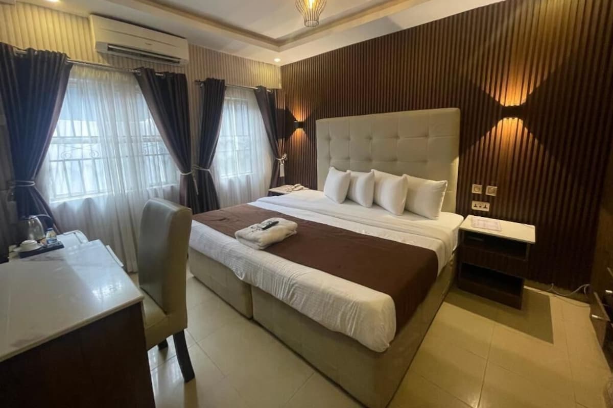Deluxe Single Room, Hill View